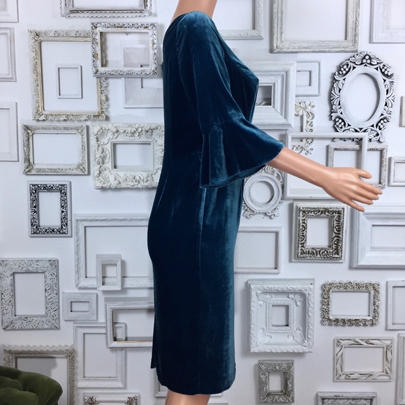 boden aubrey velvet dress